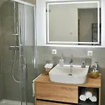 Schoenes Appartement, Zentral In Biberach דירה *